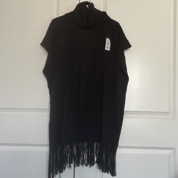 Time and Tru Black Knit sleeveless pullover sweater Fringed hem- One Size - Picture 5 of 9